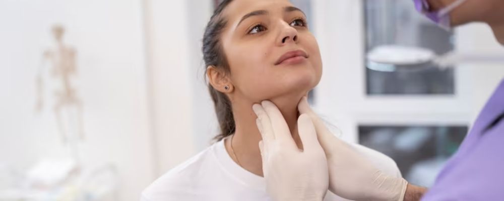 Thyroid symptoms, Cause and homeopathy treatment for female